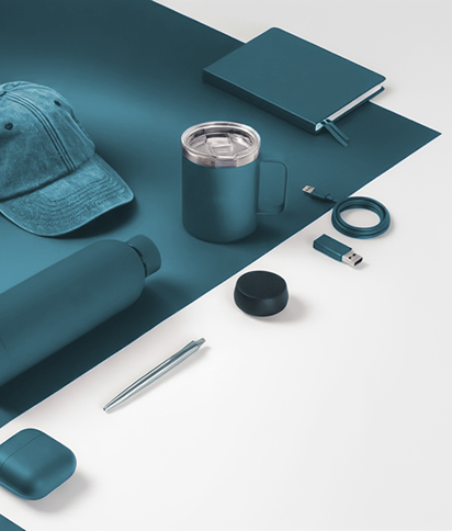 Premium promotional gifts display