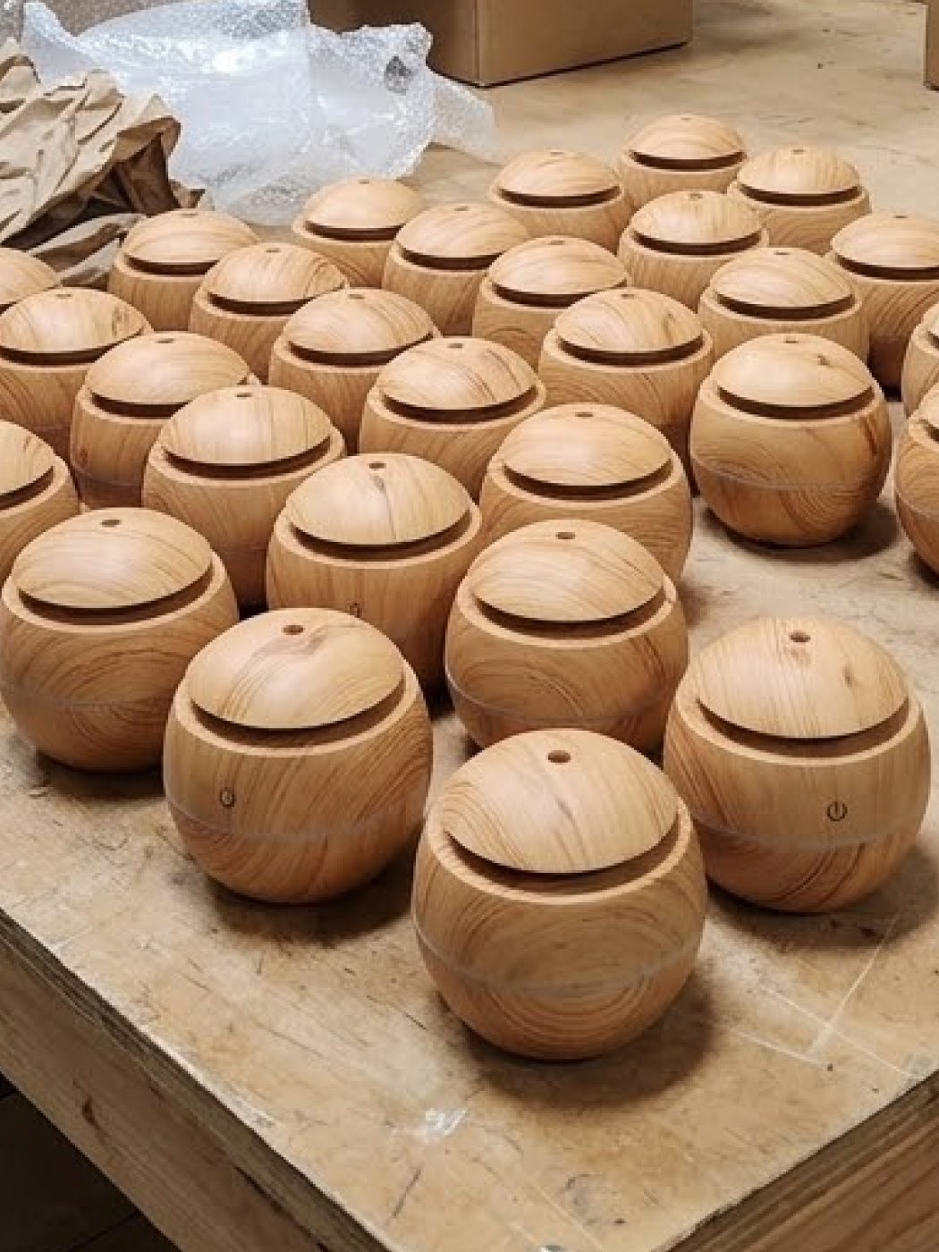 Wooden aroma diffuser
